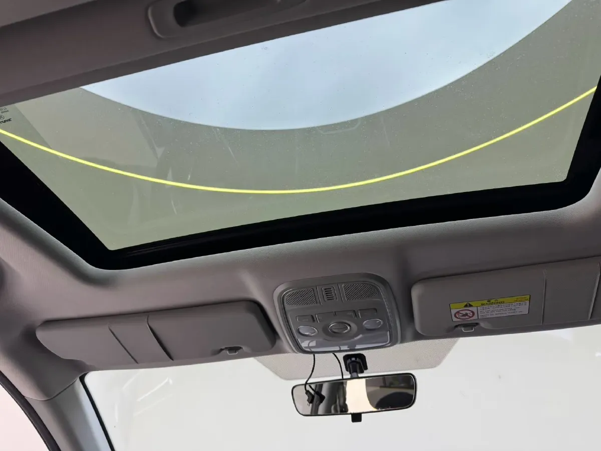 2021 Haval M6 1.5T 150HP L4 7DCT,autocango,china used car exporter,china ev exporter,chinese used car exporter,chinese used ev exporter