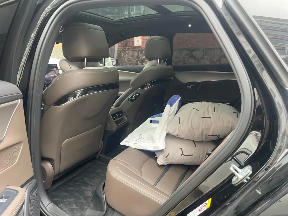 2021 BYD Han BEV 64.8KWH,autocango,china used car exporter,china ev exporter,chinese used car exporter,chinese used ev exporter