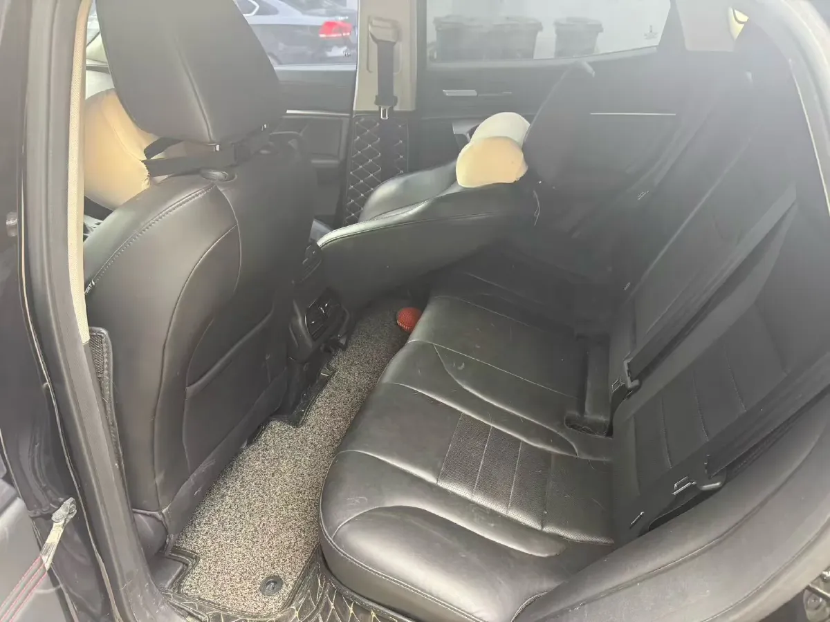 2019 WEY VV5 2.0T 224HP L4 7DCT,autocango,china used car exporter,china ev exporter,chinese used car exporter,chinese used ev exporter