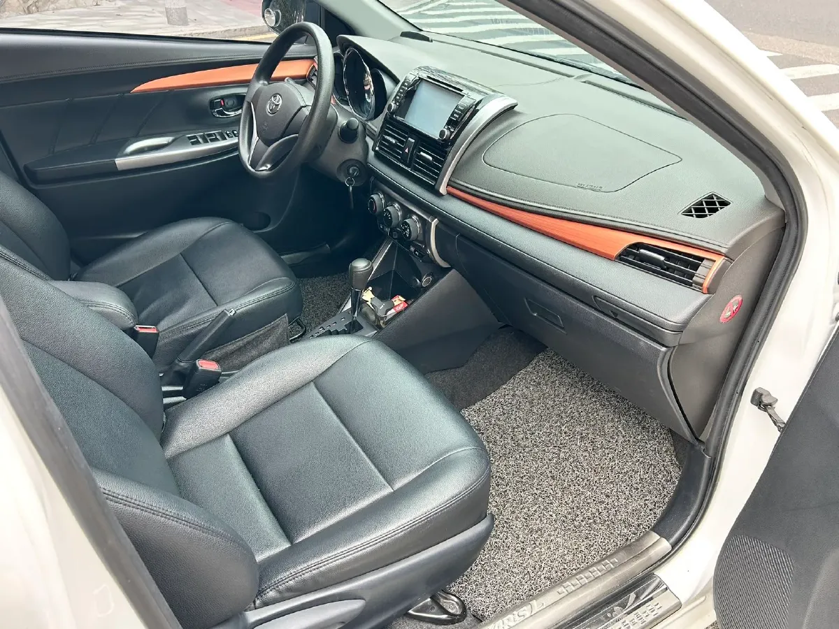 2016 Toyota Yaris L 1.5L 107HP L4 4AT,autocango,china used car exporter,china ev exporter,chinese used car exporter,chinese used ev exporter