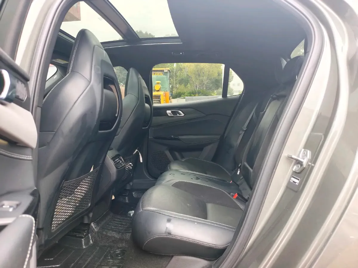 2022 LYNK&CO 03 2.0T 190HP L4 7DCT,autocango,china used car exporter,china ev exporter,chinese used car exporter,chinese used ev exporter