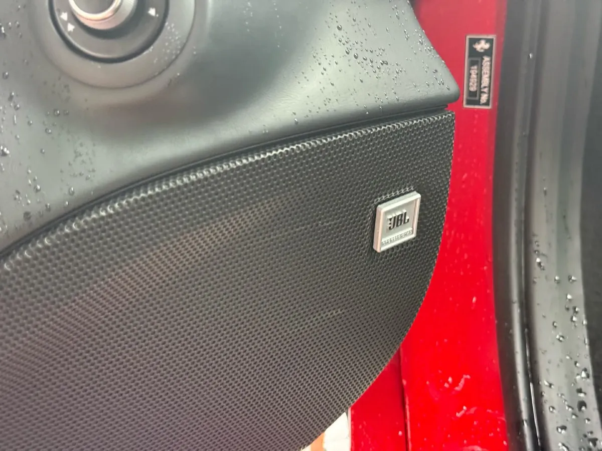 2019 Aston Martin DB11 5.2T 639HP V12 8AT,autocango,china used car exporter,china ev exporter,chinese used car exporter,chinese used ev exporter