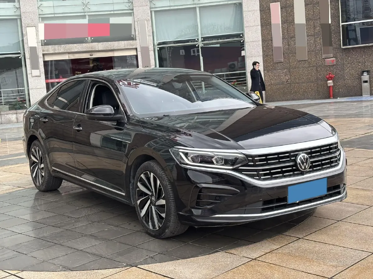 2023 Volkswagen Passat 2.0T 186HP L4 7DCT,autocango,china used car exporter,china ev exporter,chinese used car exporter,chinese used ev exporter
