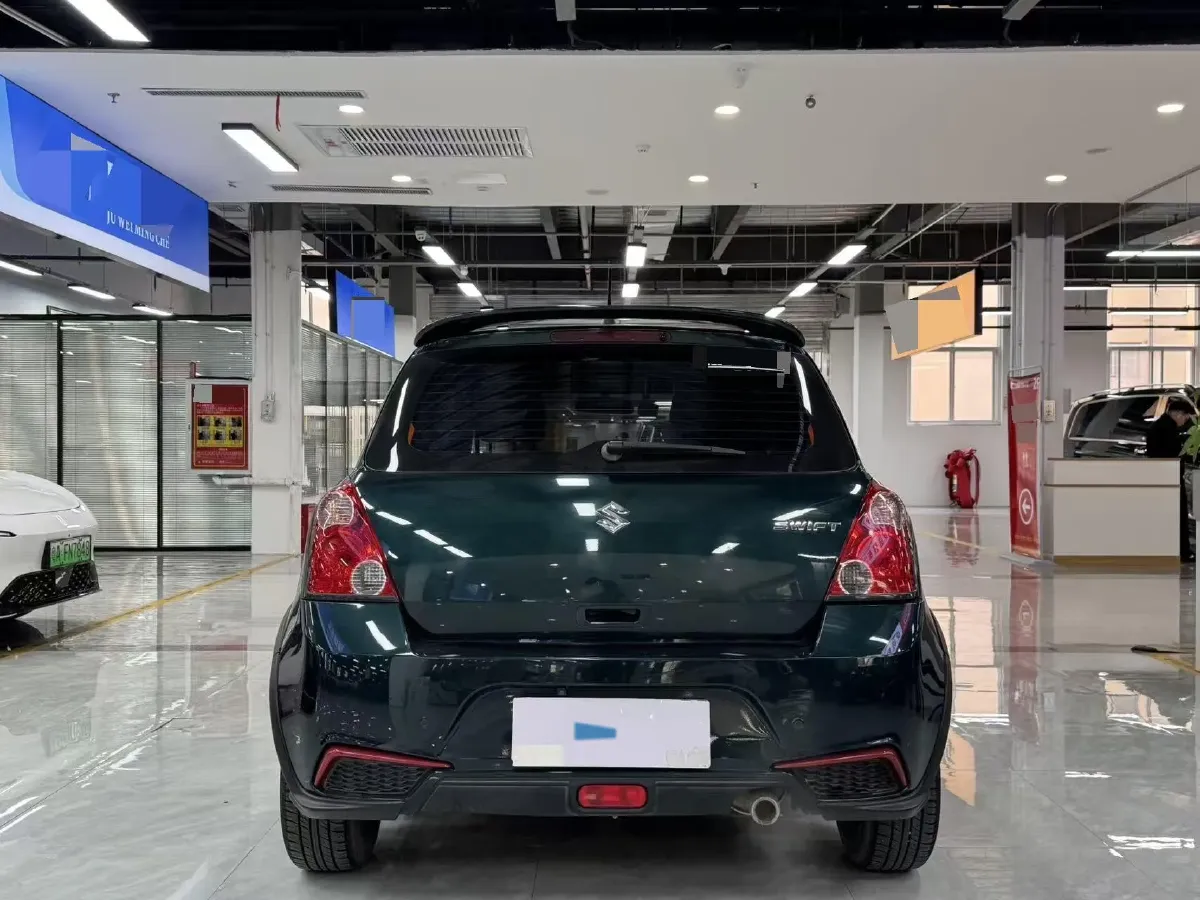 2016 Suzuki Swift 1.5L 103HP L4 4AT,autocango,china used car exporter,china ev exporter,chinese used car exporter,chinese used ev exporter
