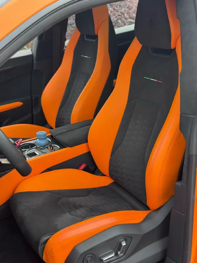 2021 Lamborghini Urus 4.0T 641HP V8 8AT,autocango,china used car exporter,china ev exporter,chinese used car exporter,chinese used ev exporter