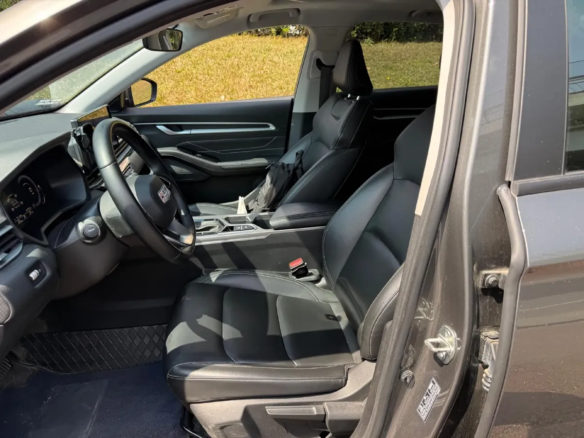 2024 Geely Binray 1.5T 181HP L4 7DCT,autocango,china used car exporter,china ev exporter,chinese used car exporter,chinese used ev exporter