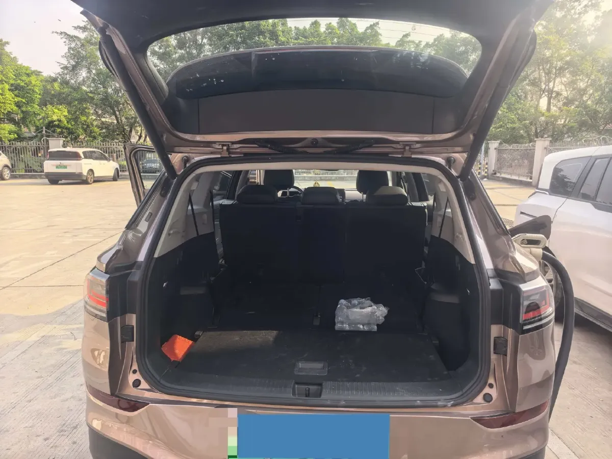 2022 Volkswagen ID.6 X BEV 83.4KWH,autocango,china used car exporter,china ev exporter,chinese used car exporter,chinese used ev exporter