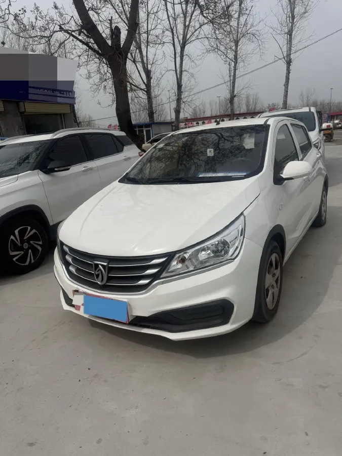2016 BaoJun 310 1.2L 82HP L4 5MT,autocango,china used car exporter,china ev exporter,chinese used car exporter,chinese used ev exporter
