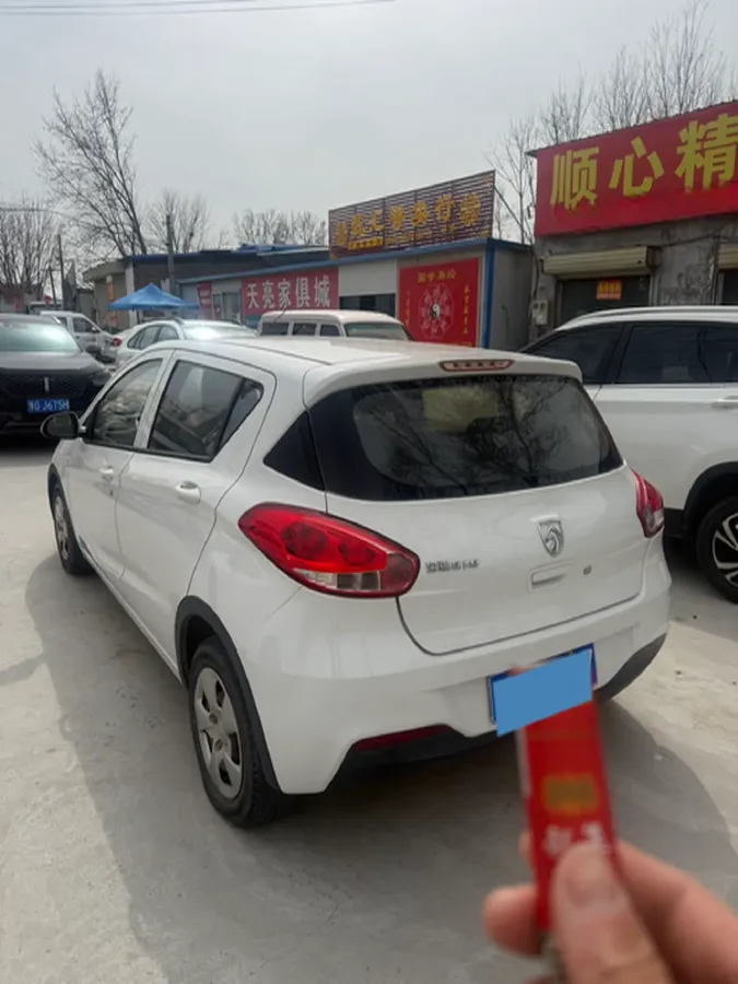 2016 BaoJun 310 1.2L 82HP L4 5MT,autocango,china used car exporter,china ev exporter,chinese used car exporter,chinese used ev exporter