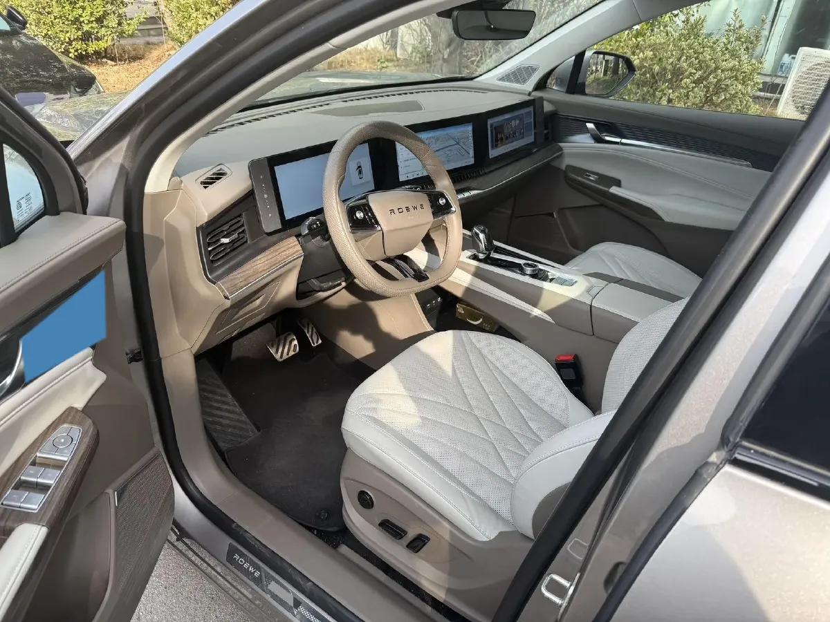 2023 Roewe RX9 2.0T 242HP L4 9AT,autocango,china used car exporter,china ev exporter,chinese used car exporter,chinese used ev exporter