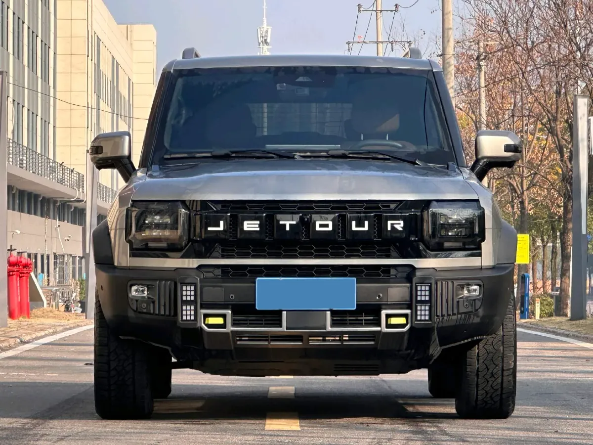 2023 Jetour Traveller 2.0T 254HP L4 7DCT,autocango,china used car exporter,china ev exporter,chinese used car exporter,chinese used ev exporter