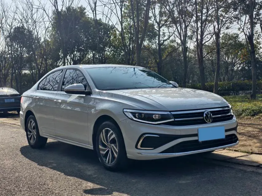 2024 Volkswagen Bora 1.2T 116HP L4 7DCT,autocango,china used car exporter,china ev exporter,chinese used car exporter,chinese used ev exporter