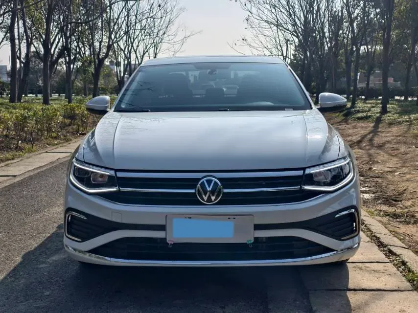 2024 Volkswagen Bora 1.2T 116HP L4 7DCT,autocango,china used car exporter,china ev exporter,chinese used car exporter,chinese used ev exporter