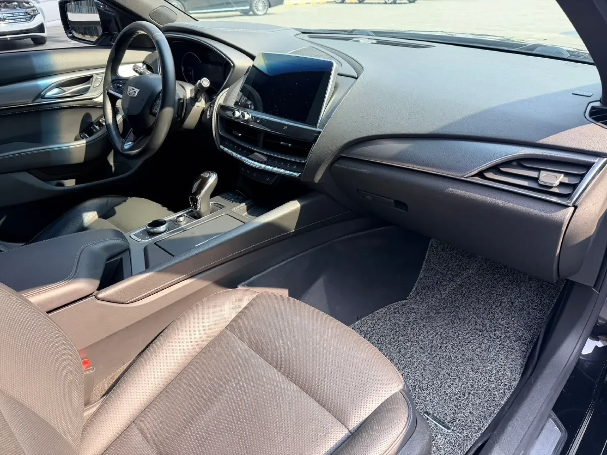 2021 Cadillac CT5 2.0T 237HP L4 10AT,autocango,china used car exporter,china ev exporter,chinese used car exporter,chinese used ev exporter