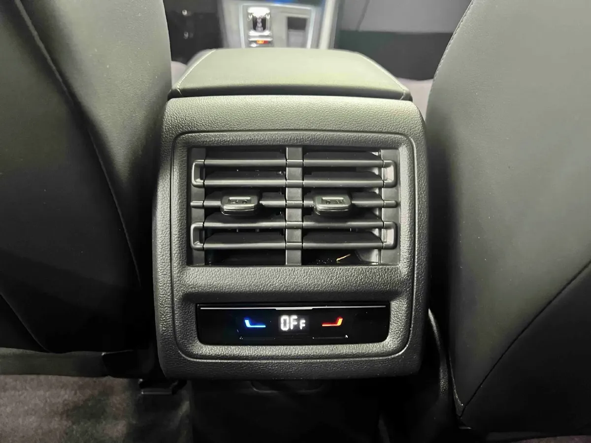 2021 Volkswagen Golf 1.4T 150HP L4 7DCT,autocango,china used car exporter,china ev exporter,chinese used car exporter,chinese used ev exporter