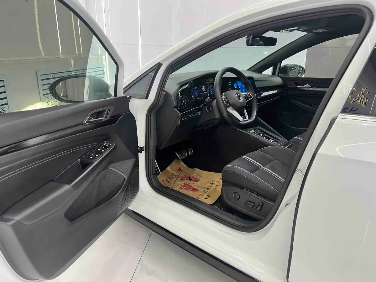 2021 Volkswagen Golf 1.4T 150HP L4 7DCT,autocango,china used car exporter,china ev exporter,chinese used car exporter,chinese used ev exporter