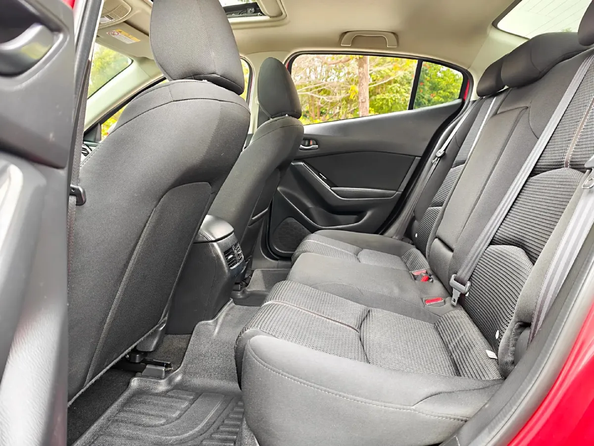 2017 Mazda 3 Axela 1.5L 117HP L4 6AT,autocango,china used car exporter,china ev exporter,chinese used car exporter,chinese used ev exporter