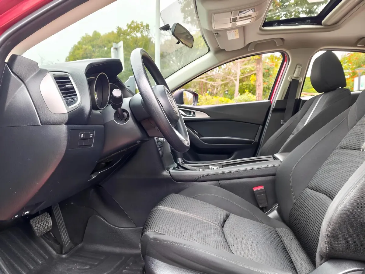 2017 Mazda 3 Axela 1.5L 117HP L4 6AT,autocango,china used car exporter,china ev exporter,chinese used car exporter,chinese used ev exporter