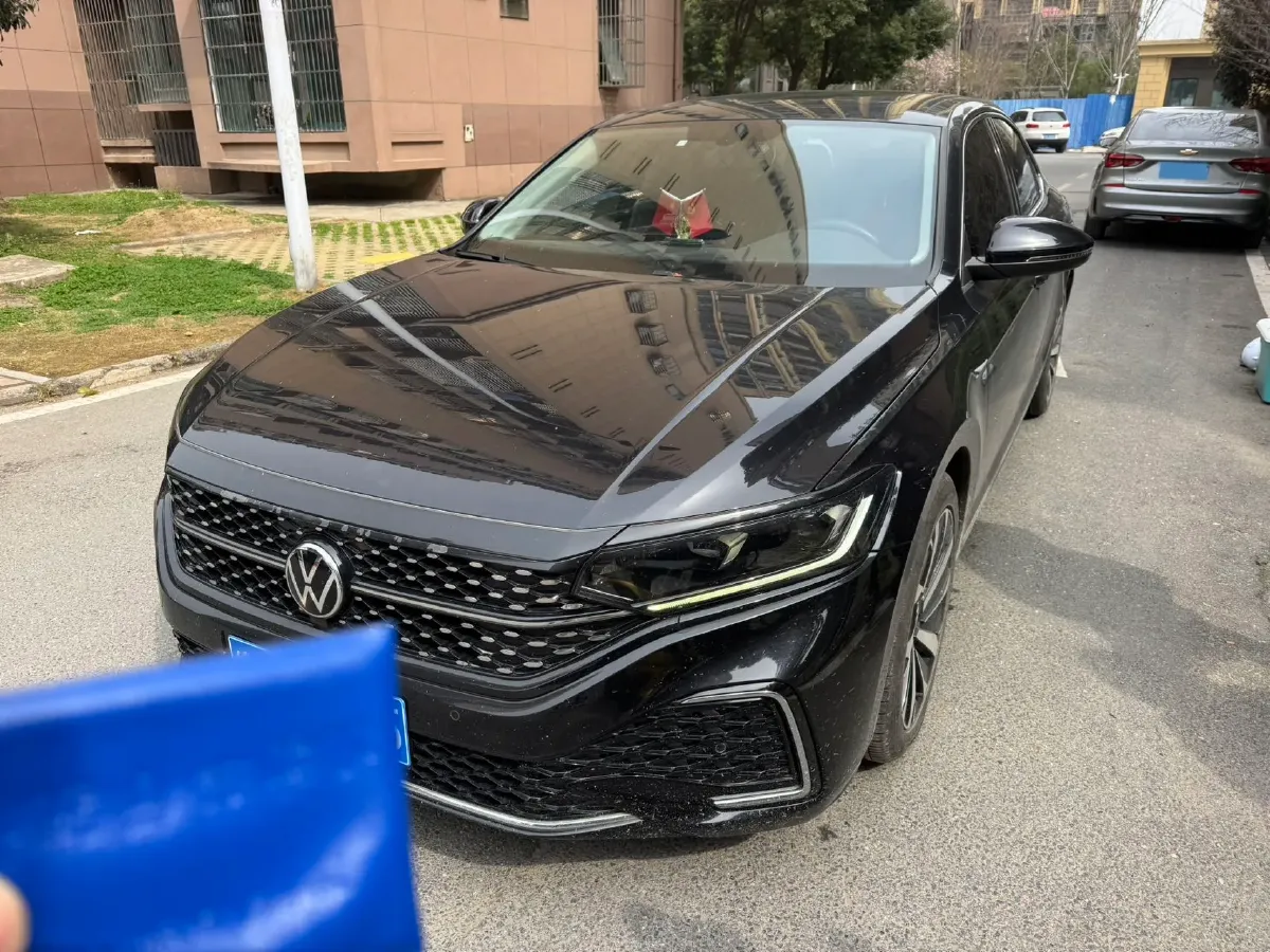 2022 Skoda Kodiak GT 2.0T 186HP L4 7DCT,autocango,china used car exporter,china ev exporter,chinese used car exporter,chinese used ev exporter