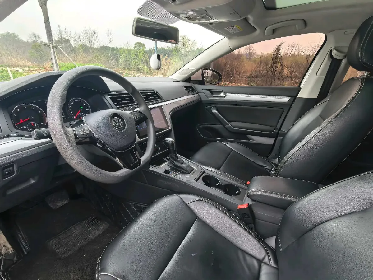 2019 Volkswagen T-Cross 1.4T 150HP L4 7DCT,autocango,china used car exporter,china ev exporter,chinese used car exporter,chinese used ev exporter