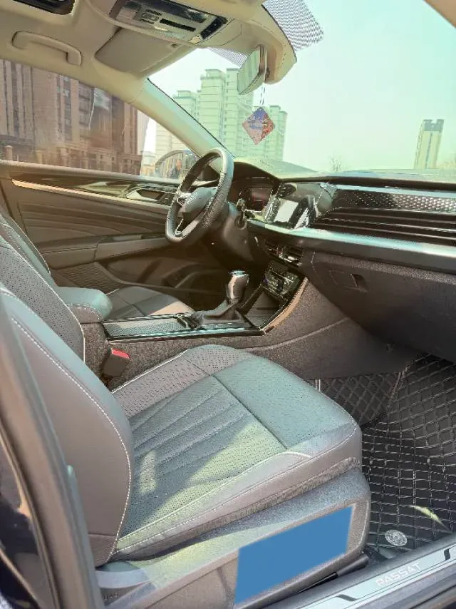 2024 Volkswagen Passat 2.0T 220HP L4 7DCT,autocango,china used car exporter,china ev exporter,chinese used car exporter,chinese used ev exporter