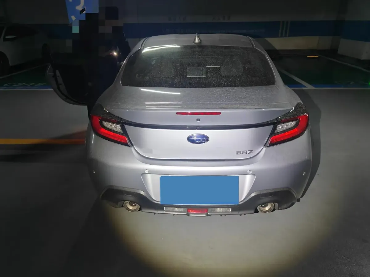 2022 Subaru BRZ 2.4L 234HP H4 6MT,autocango,china used car exporter,china ev exporter,chinese used car exporter,chinese used ev exporter