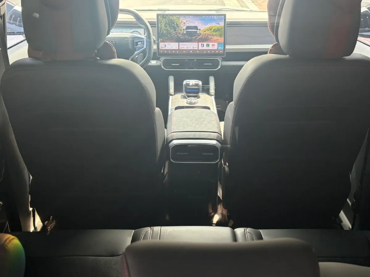 2023 Jetour Traveller 2.0T 254HP L4 8AT,autocango,china used car exporter,china ev exporter,chinese used car exporter,chinese used ev exporter