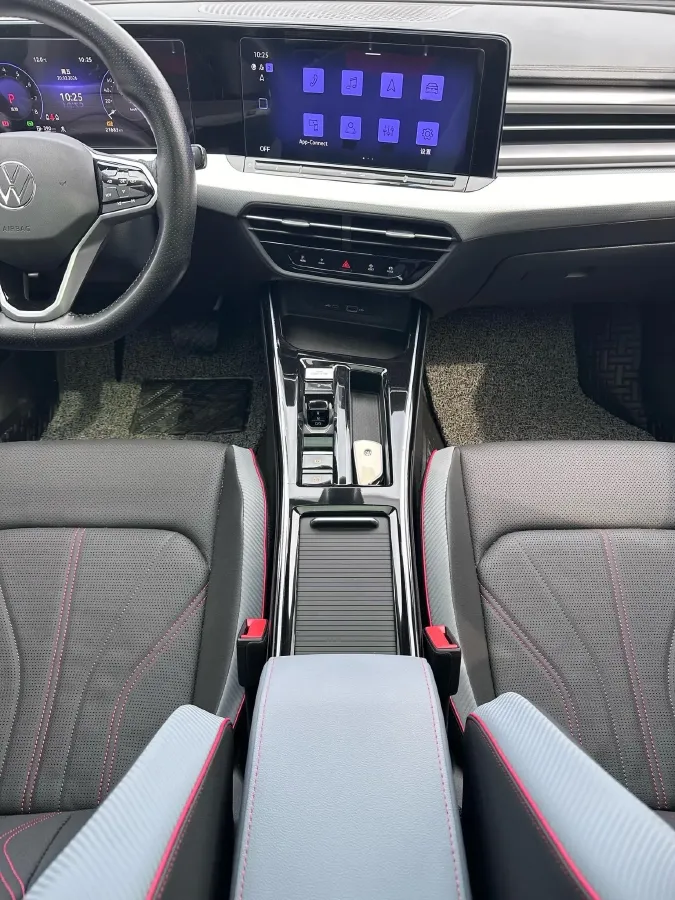 2023 Volkswagen Lamando 1.4T 150HP L4 7DCT,autocango,china used car exporter,china ev exporter,chinese used car exporter,chinese used ev exporter