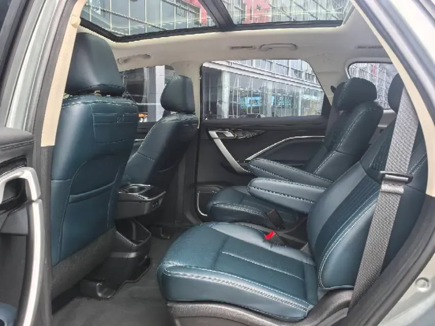 2023 Geely JiaJi 1.5T 181HP L4 7DCT,autocango,china used car exporter,china ev exporter,chinese used car exporter,chinese used ev exporter