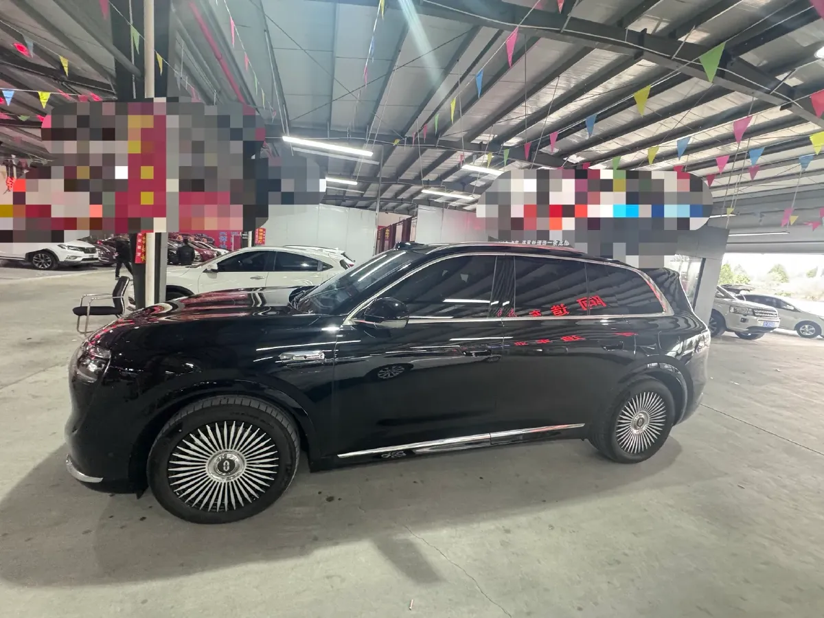 2025 AITO AITO M8 REEV 160HP REEV 53.4KWH,autocango,china used car exporter,china ev exporter,chinese used car exporter,chinese used ev exporter