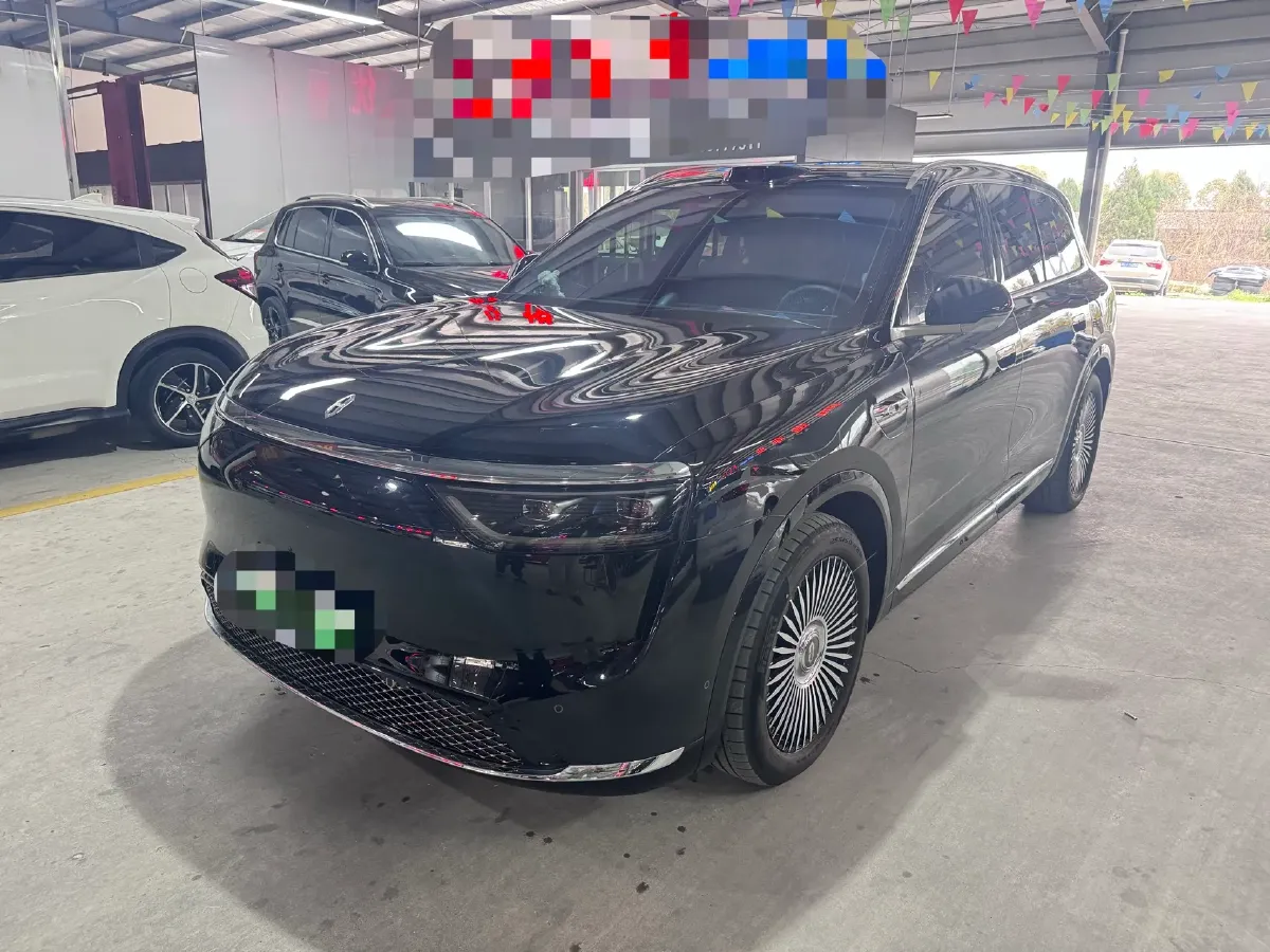 2025 AITO AITO M8 REEV 160HP REEV 53.4KWH,autocango,china used car exporter,china ev exporter,chinese used car exporter,chinese used ev exporter