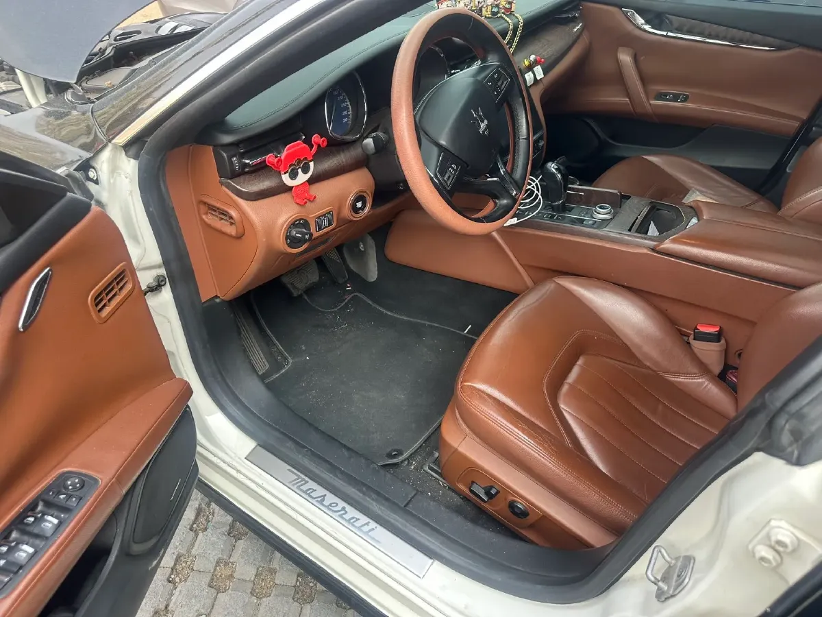 2018 Maserati Quattroporte 3.0T 350HP V6 8AT,autocango,china used car exporter,china ev exporter,chinese used car exporter,chinese used ev exporter