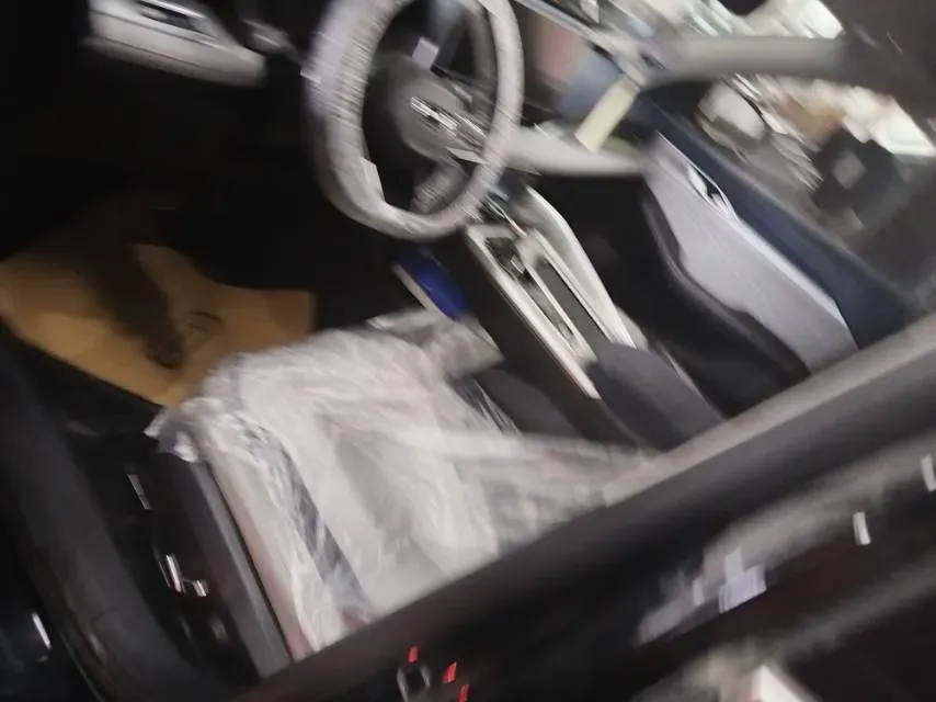 2023 Geely Preface 2.0T 190HP L4 7DCT,autocango,china used car exporter,china ev exporter,chinese used car exporter,chinese used ev exporter