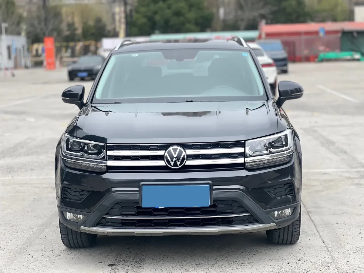 2020 Volkswagen Tharu 2.0T 186HP L4 7DCT,autocango,china used car exporter,china ev exporter,chinese used car exporter,chinese used ev exporter