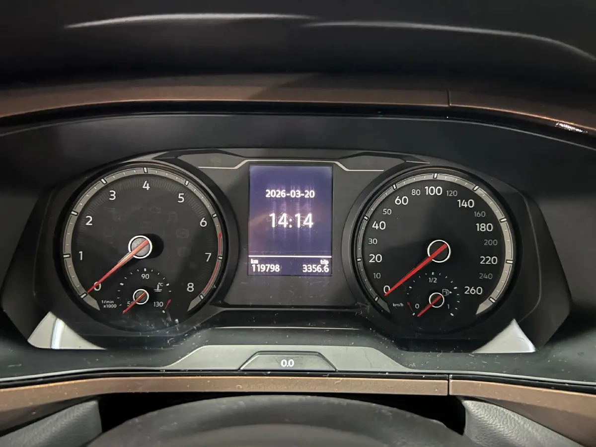 2020 Volkswagen Tharu 2.0T 186HP L4 7DCT,autocango,china used car exporter,china ev exporter,chinese used car exporter,chinese used ev exporter