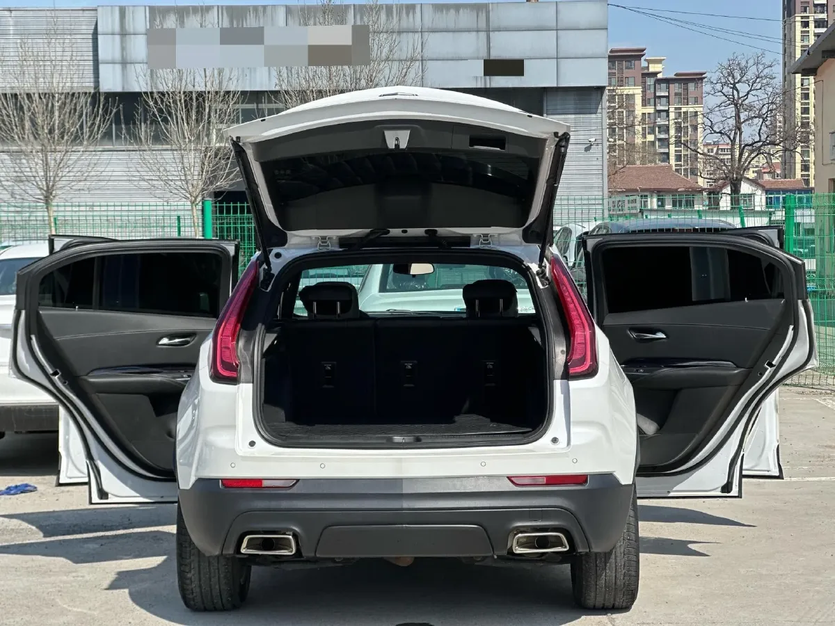 2021 Cadillac XT4 2.0T 237HP L4 9AT,autocango,china used car exporter,china ev exporter,chinese used car exporter,chinese used ev exporter