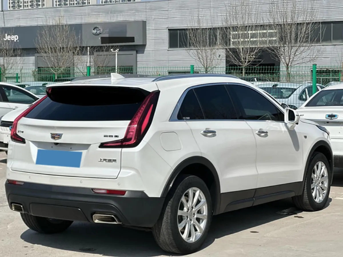 2021 Cadillac XT4 2.0T 237HP L4 9AT,autocango,china used car exporter,china ev exporter,chinese used car exporter,chinese used ev exporter