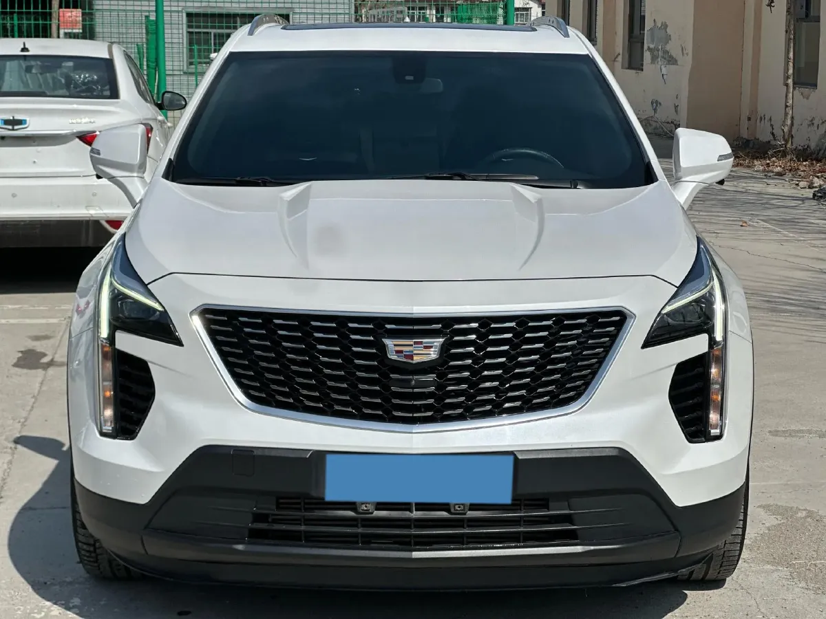 2021 Cadillac XT4 2.0T 237HP L4 9AT,autocango,china used car exporter,china ev exporter,chinese used car exporter,chinese used ev exporter