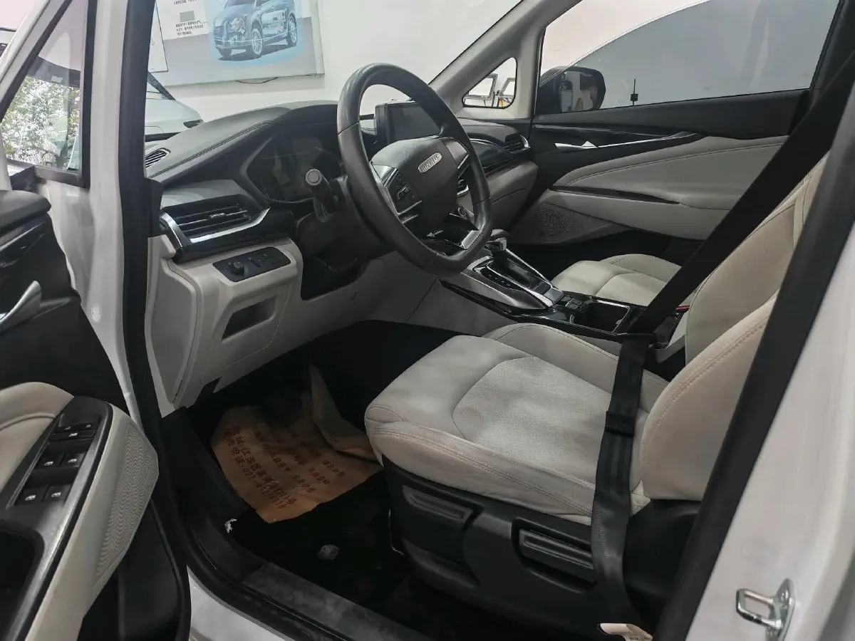 2022 MAXUS DaJia 5 BEV 61.1KWH,autocango,china used car exporter,china ev exporter,chinese used car exporter,chinese used ev exporter