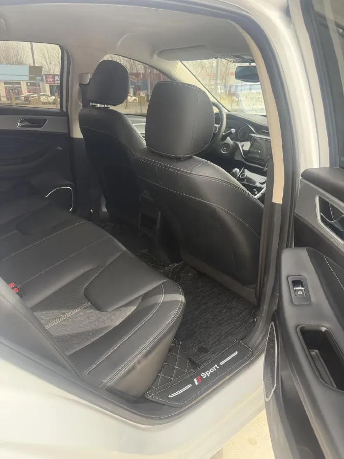 2019 Chery Arrizo 5 1.5L 116HP L4 5MT,autocango,china used car exporter,china ev exporter,chinese used car exporter,chinese used ev exporter