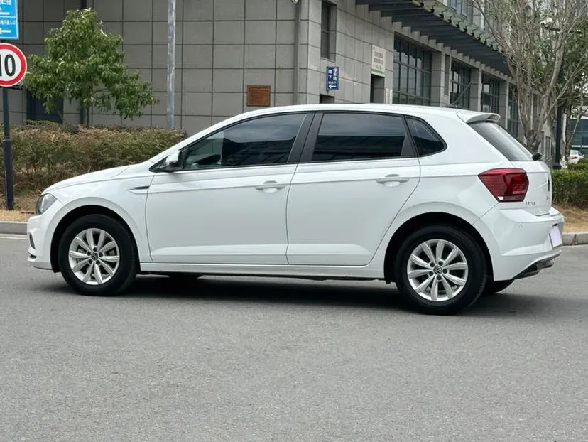 2023 Volkswagen Polo 1.5L 113HP L4 6AT,autocango,china used car exporter,china ev exporter,chinese used car exporter,chinese used ev exporter