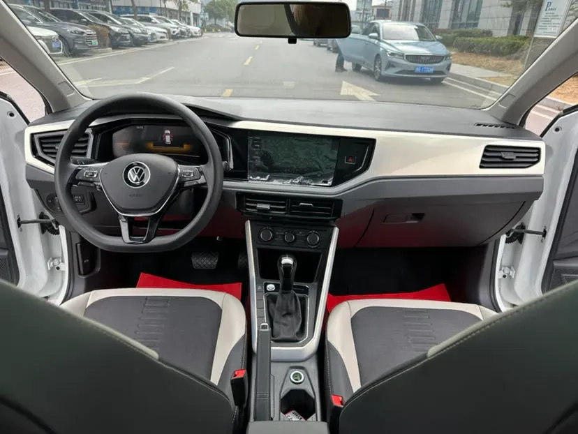 2023 Volkswagen Polo 1.5L 113HP L4 6AT,autocango,china used car exporter,china ev exporter,chinese used car exporter,chinese used ev exporter