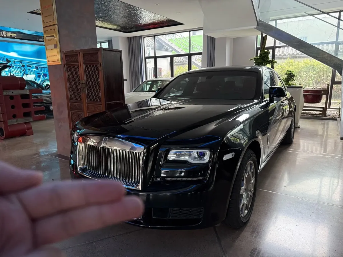 2018 Rolls-Royce Ghost 6.6T 571HP V12 8AT,autocango,china used car exporter,china ev exporter,chinese used car exporter,chinese used ev exporter