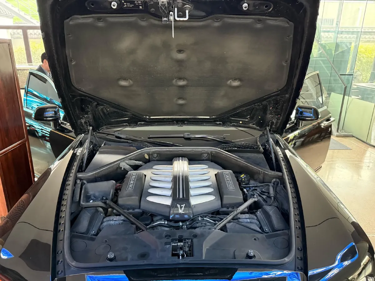 2018 Rolls-Royce Ghost 6.6T 571HP V12 8AT,autocango,china used car exporter,china ev exporter,chinese used car exporter,chinese used ev exporter