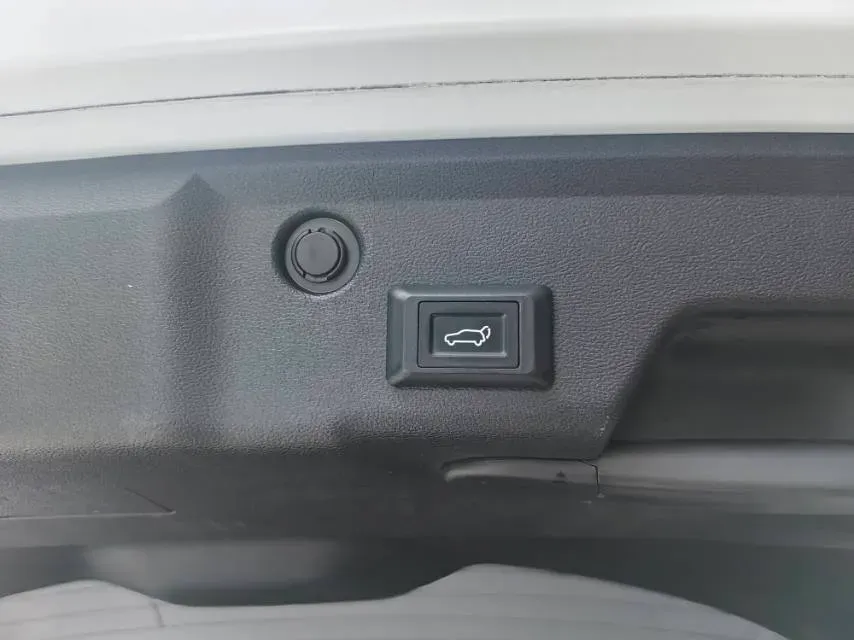 2021 Haval H6 1.5T 150HP L4 7DCT,autocango,china used car exporter,china ev exporter,chinese used car exporter,chinese used ev exporter