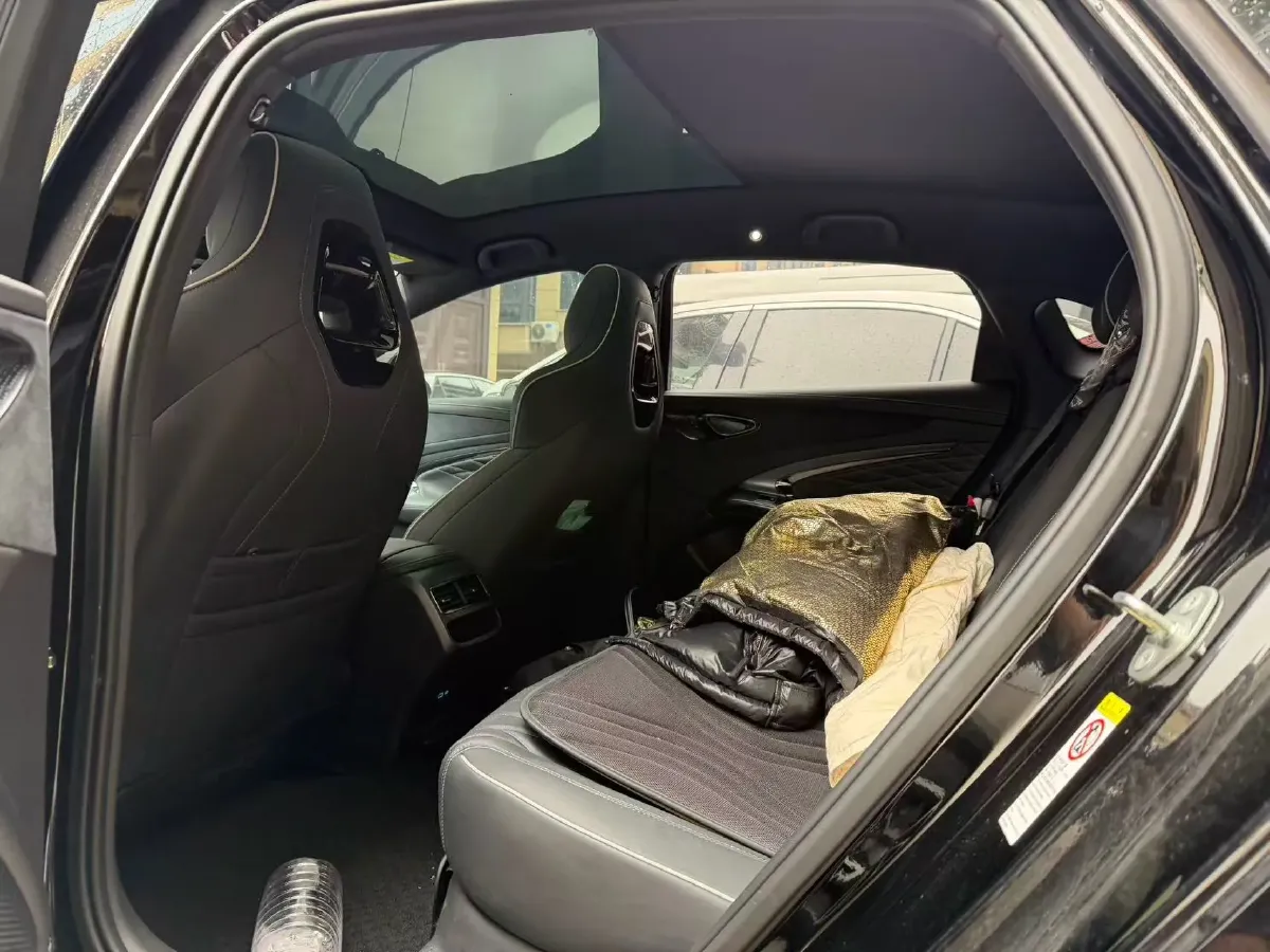 2024 BYD Seal BEV 61.4KWH,autocango,china used car exporter,china ev exporter,chinese used car exporter,chinese used ev exporter