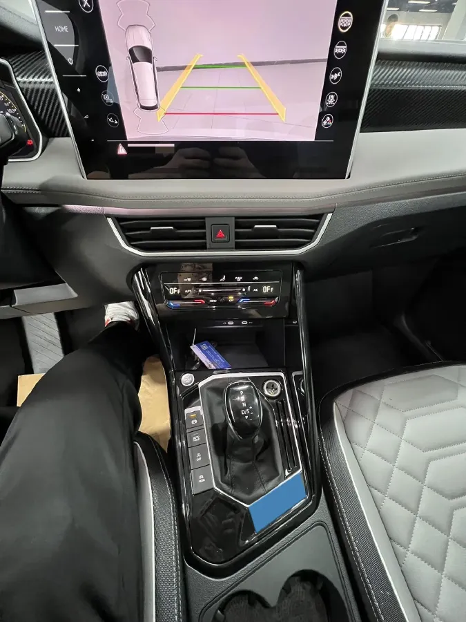 2023 Volkswagen Tayron 1.4T 150HP L4 7DCT,autocango,china used car exporter,china ev exporter,chinese used car exporter,chinese used ev exporter