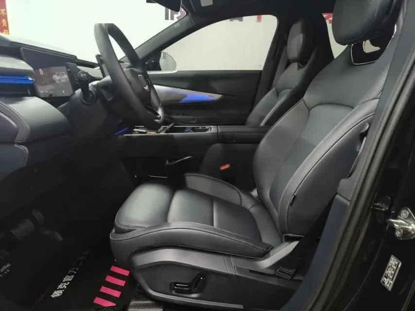 2026 LYNK&CO 08 EM-P 1.5T 163HP L4 3DHT PHEV,autocango,china used car exporter,china ev exporter,chinese used car exporter,chinese used ev exporter