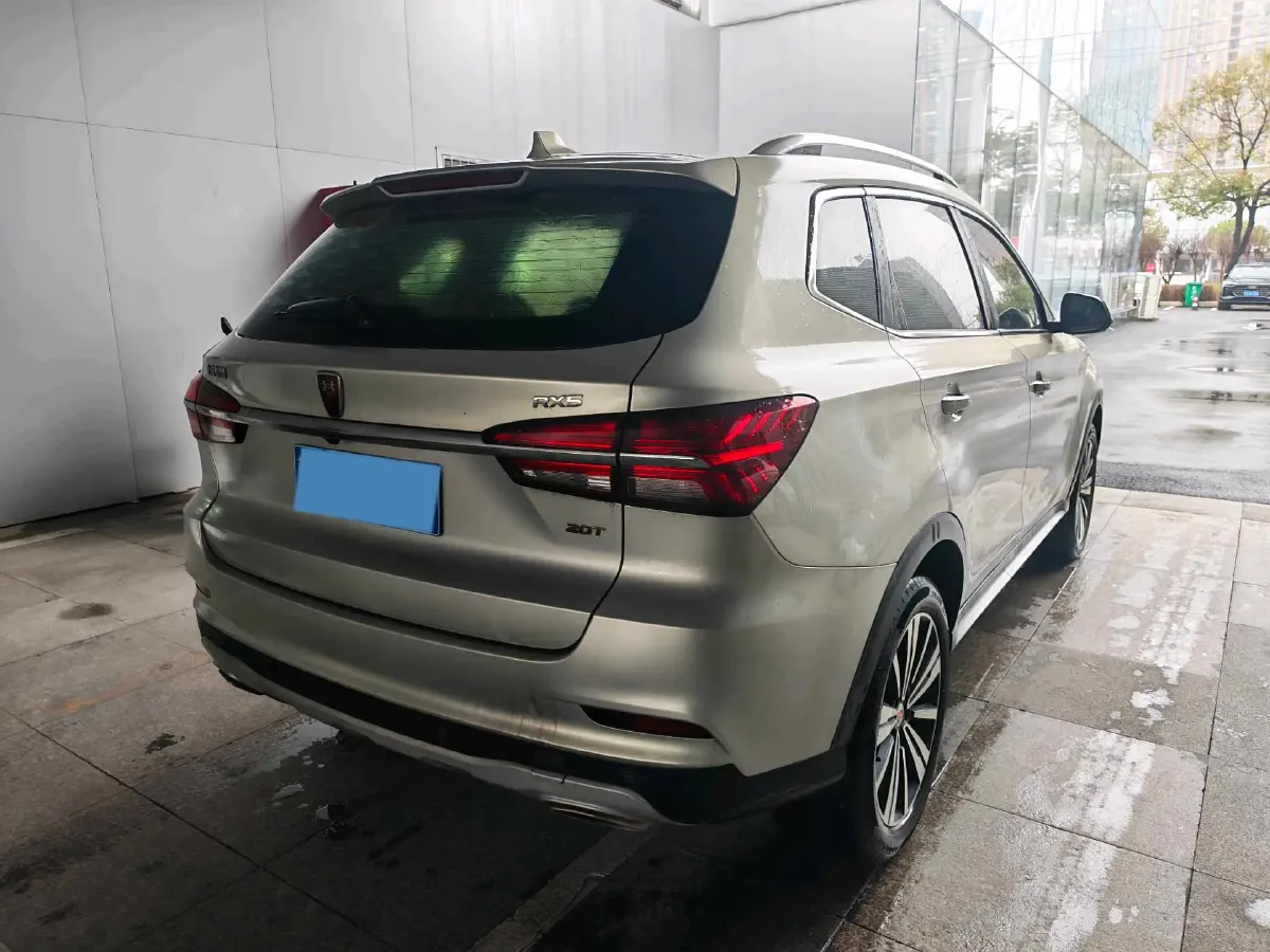 2020 Roewe i6 1.5T 169HP L4 7DCT,autocango,china used car exporter,china ev exporter,chinese used car exporter,chinese used ev exporter