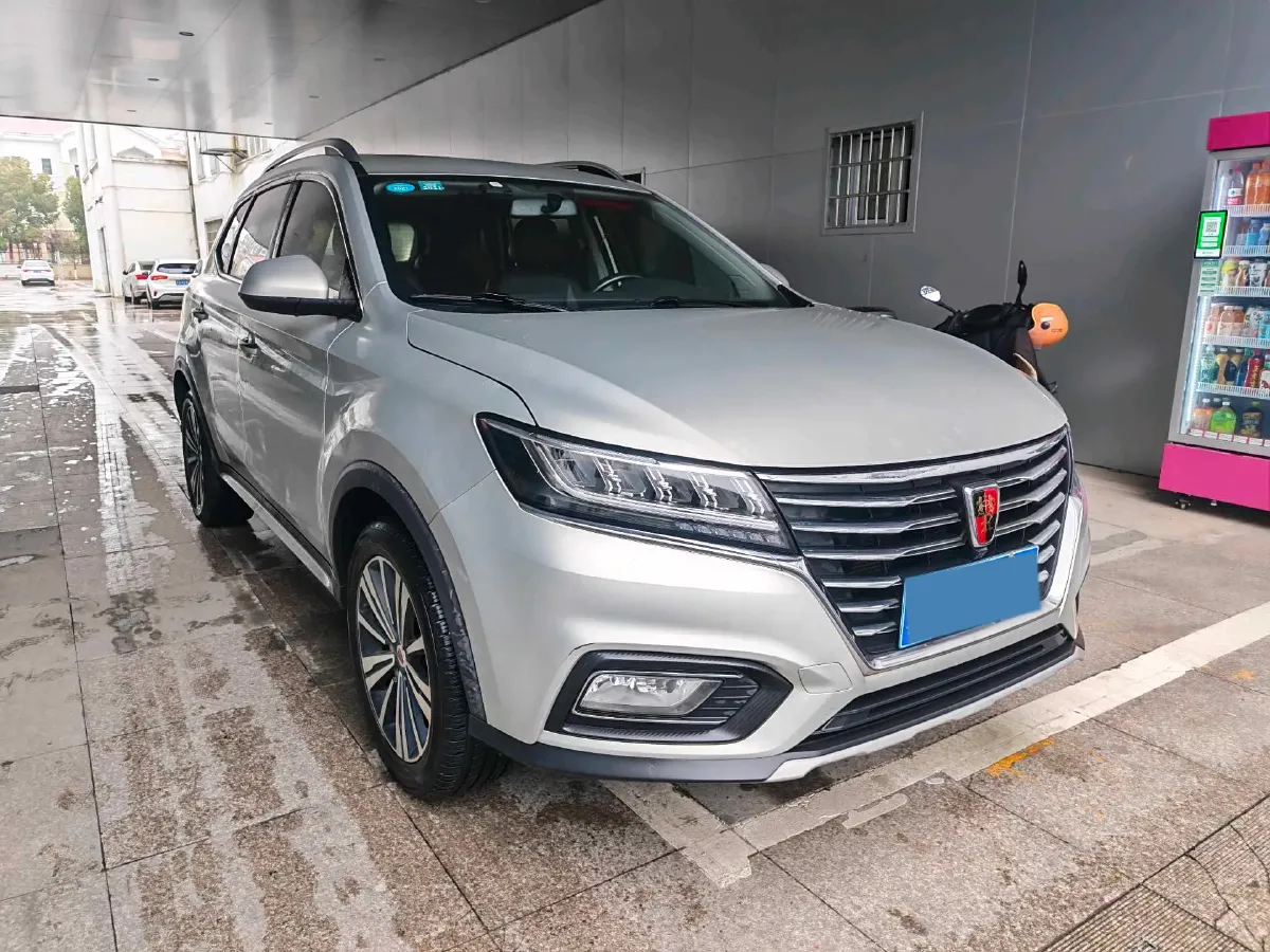 2020 Roewe i6 1.5T 169HP L4 7DCT,autocango,china used car exporter,china ev exporter,chinese used car exporter,chinese used ev exporter
